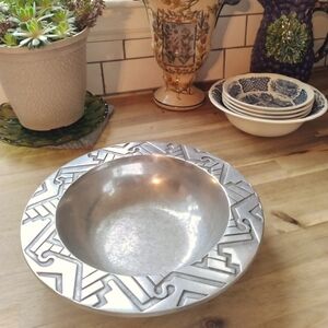 Vintage Wilton pewter soup tureen